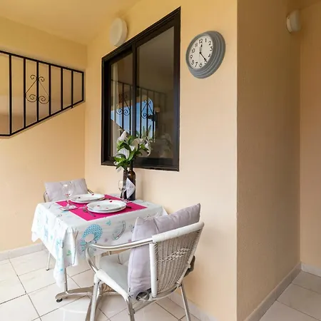 1 Bedroom Castle Harbour Los Cristianos (Tenerife)